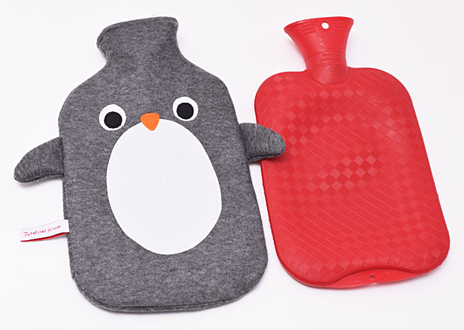 Panda Kinderwärmflasche Wärmflasche Pinguin duscht mit Spruch Wärmekissen & Mrs Farbe Eisblau Mr